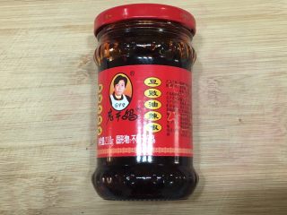 17、麻婆豆腐,准备好油辣椒