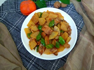 17、圆土豆+干锅土豆片,成品,干香下饭