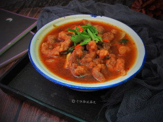 12、酸辣酥肉汤,没胃口的时候呼哧呼哧喝一碗酸辣汤，满头大汗，畅快！