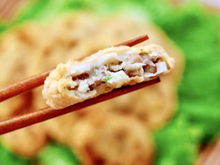 15、藕夹肉,吃上一口超级满足，还是小时候那个味道。