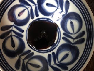 2、葱油汤面,一勺生抽