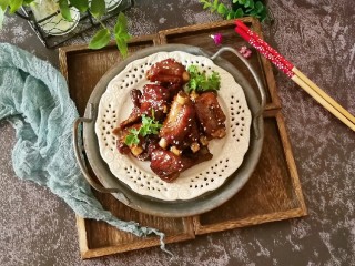 14、糖醋小排,酸酸甜甜的味道特别惹人喜爱