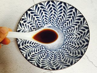 4、酸汤水饺,1勺生抽