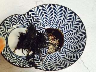 8、酸汤水饺,紫菜