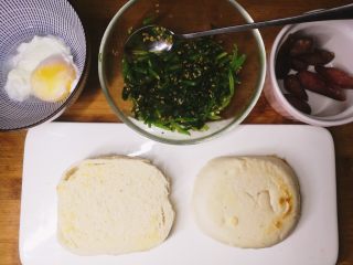 12、馒头版班尼迪克蛋brunch（附水波蛋做法）,全部材料准备好，开始组装。