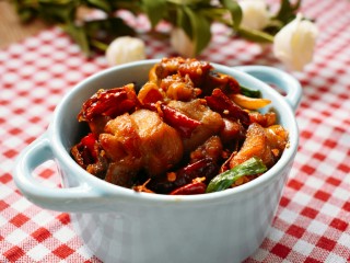 15、辣子鸡,太好吃啦~酥酥脆脆的，香辣过瘾~