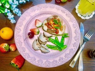 17、煎鳕鱼果蔬汇,美味养颜，赶快趁热吃吧