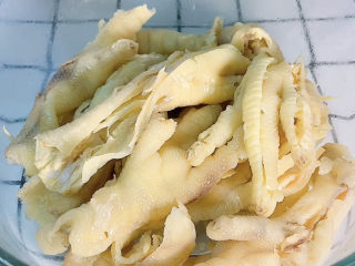 13、无骨鸡爪,接下来准备腌制鸡爪了