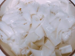 30、家庭自制凉皮,切好是这样