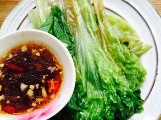 14、蚝油生菜,淋在生菜上