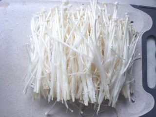 6、酸汤肥牛,之后撕碎