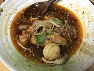 17、一个人在家也能做出好吃的冒菜,又麻又辣,但真的很好吃。