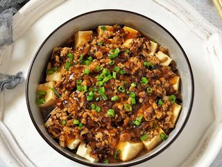 16、香菇肉末蒸豆腐,成品图