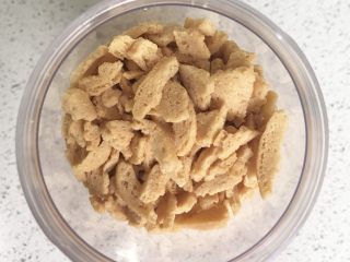 10、KFC握的大饭团,油条脆，购于某宝