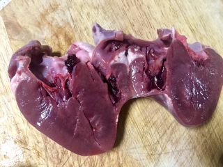 5、拌花心,对切开