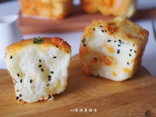 15、香葱手撕肉松面包,喜欢你也来试试吧