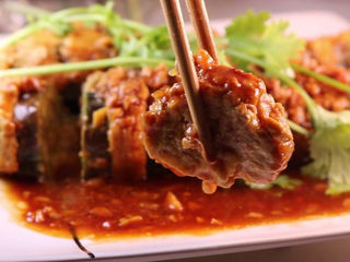 16、教你一个茄子的新吃法，又香又好吃一看就会,简单又美味的做法教给你，如果您也喜欢的话，有空的时候不妨也试试吧。