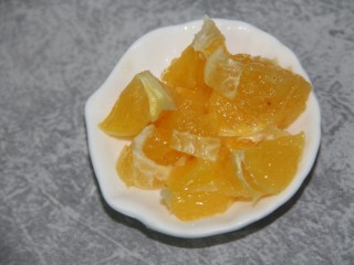 5、金枪鱼通心粉沙拉,切块