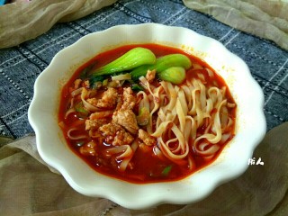 13、肉沫香辣面,成品图，香辣过瘾