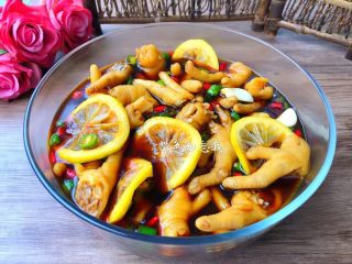 11、酸辣泡爪,成品图三