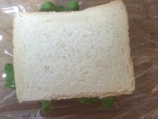 16、豪华三明治,盖在最上面