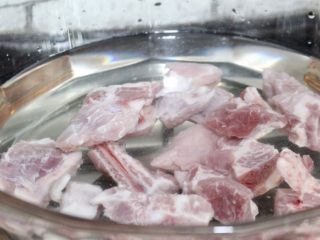 2、陈皮糖醋排骨,冷水下锅