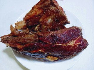 10、#辣味#凉拌酱牛肉牛筋,腌制好的牛肉颜色特别好看(^_^)看起来很入味呦～