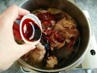 10、东北大酱骨,老抽。