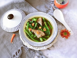 19、猪肝菠菜汤,出锅啦  香喷喷的