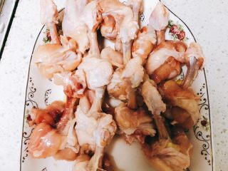 5、蜜汁烤翅根-年夜饭、宴请菜类,全部处理完毕。