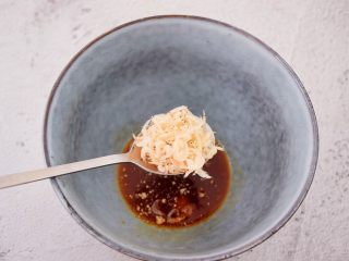 18、鲜虾猪肉馄饨,加入虾米