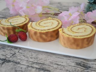 20、虎皮蛋糕卷,成品。