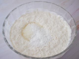 5、米发糕,加入辅料包