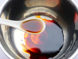 7、低脂爽脆开胃下饭的腌黄瓜条,2勺陈醋。