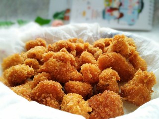 8、#猪年#新奥尔良小酥肉,捞出沥油!完成!趁热香酥!配番茄沙丝更好吃了!