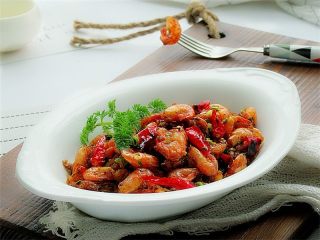 11、蒜香辣味虾,美食即享
