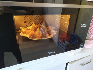 11、花开富贵虾,蒸五分钟