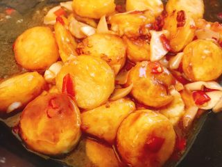 13、红烧日本豆腐,勾芡即可出锅