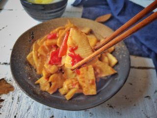 12、油焖春笋,粗纤维健康饮食新煮意