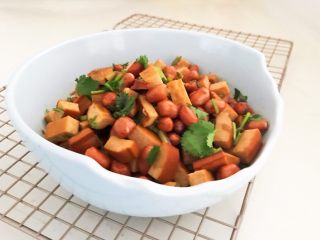 23、开胃小菜  老醋花生,老醋花生调好了