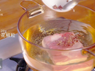 11、苕皮回锅肉-咸香滋味欲罢不能,放20g花椒粒