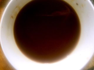 9、钱江肉丝,豆瓣酱加入生抽，老抽，蒸鱼豉油，料酒，加些水调匀。