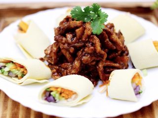 15、经典不衰的京酱肉丝,好吃又营养的京酱肉丝。