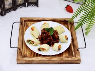 20、经典不衰的京酱肉丝,成品一