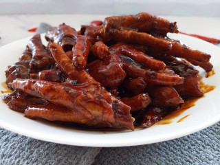 18、红烧鸡爪,成品