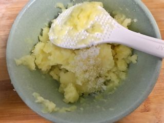 15、超满足便当（11）,加少许盐 拌匀