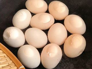 5、茶叶蛋,重新倒回锅里