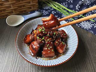 15、糖醋五花肉,咬一口：酸甜适中、肥而不腻、瘦肉不柴，真的超好吃