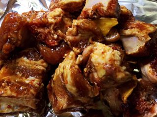 9、香烤排骨,放入空气炸锅（烤箱）