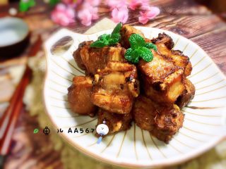 13、香烤排骨,装盘食用